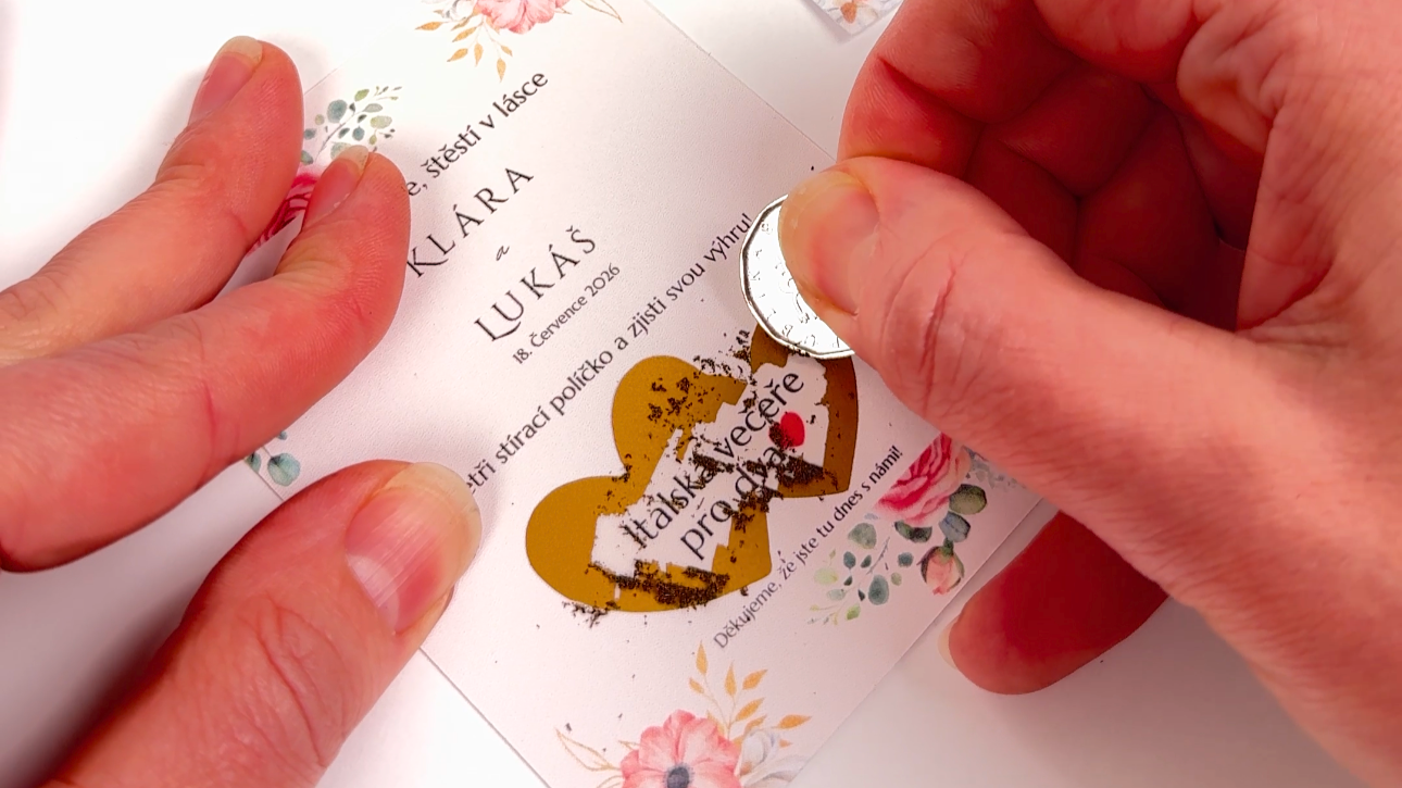 Svatební zábava, která nikoho neurazí: Vyrobte si vlastní stírací losy! ✨💌